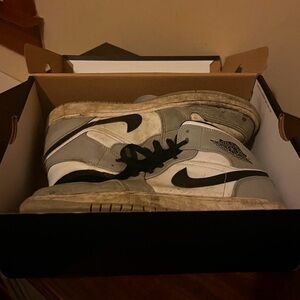 Men's Gray and Black Sneakers Air Jordan 1 mid size 9